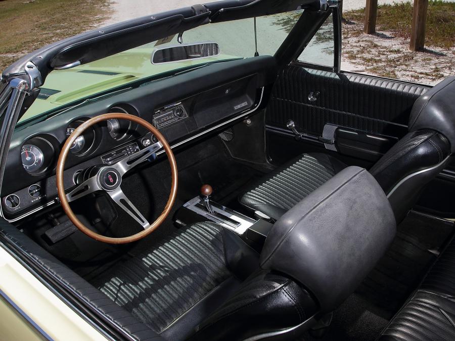 Интерьер Oldsmobile 442 Convertible (4467) 1968 года  (фото 31 из 34)